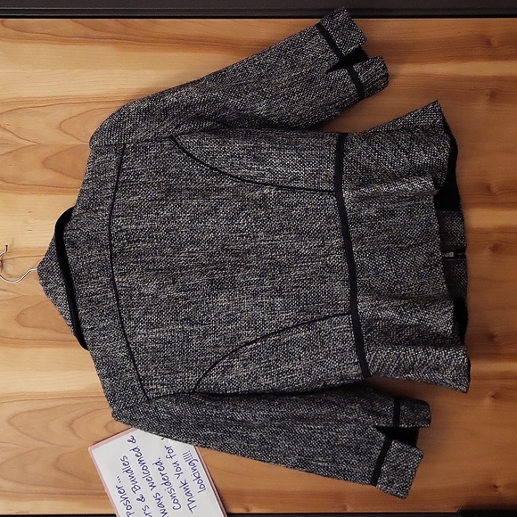 WHBM Women's Jacket - Picture 4 of 5